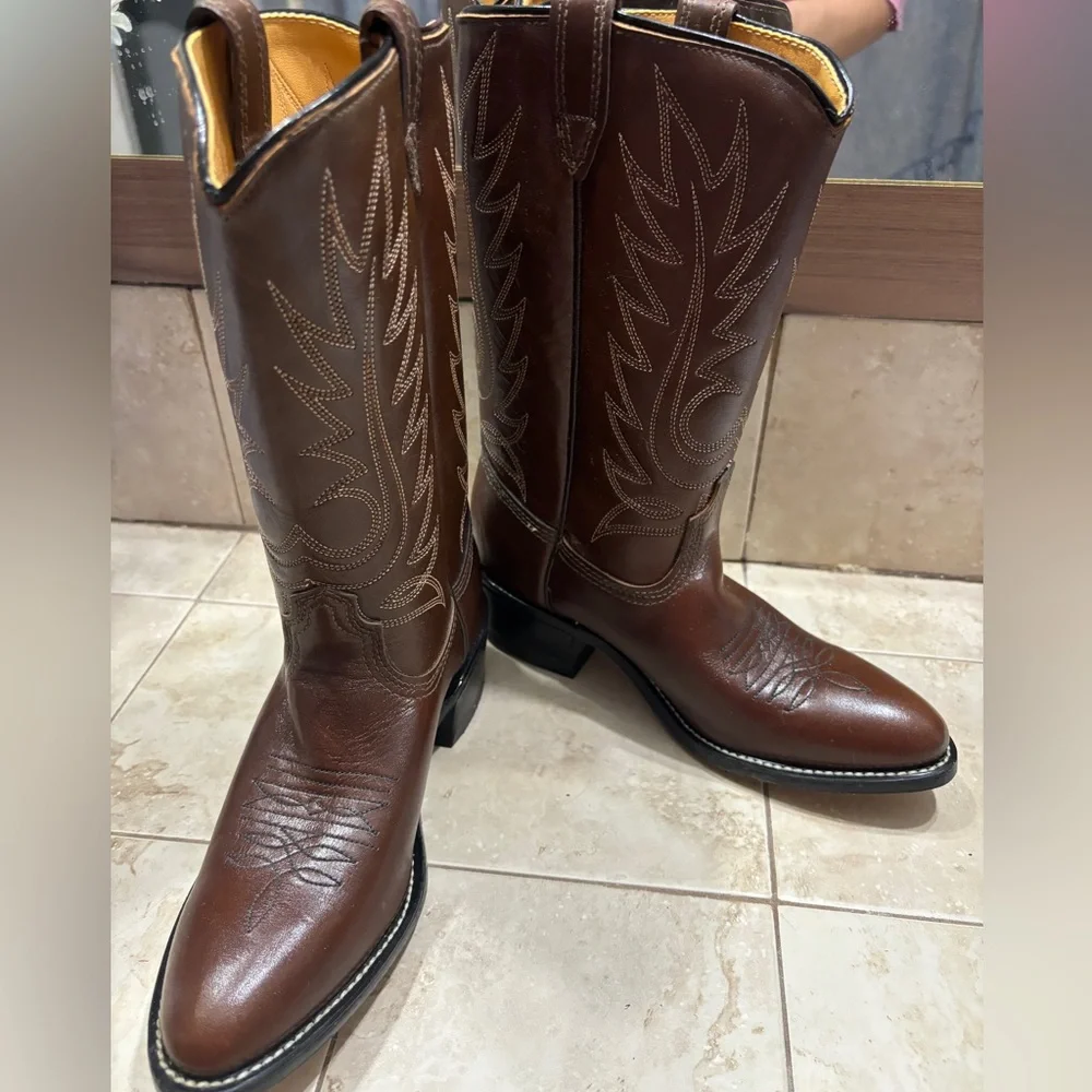 Like NEW Women's Western Cowboy Leather ACME boots - sz 6 - Picture 9 of 10